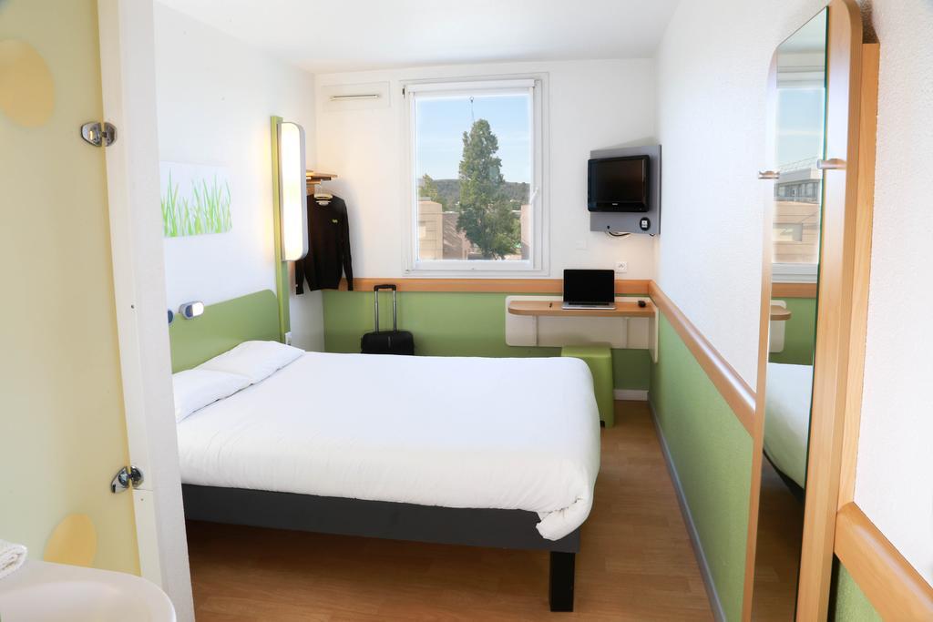 Ibis Budget Marseille Vitrolles Vitrolles (Bouches-du-Rhone) Exterior foto